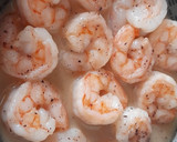 Foto del paso 1 de la receta: Ceviche de camarón con mango