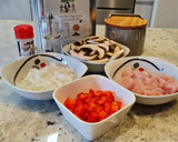 Foto del paso 1 de la receta: Salteado de champiñones, pollo y pimientos