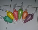 Foto langkah ke 6 dari resep Lidah Kucing Rainbow Garing, Kriuk, Kress Kress.