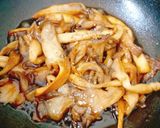 Hình bước làm 2 của món Nấm bào ngư kho tiêu