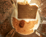 Foto del paso 1 de la receta: Flan instantáneo, de vainilla, turrón de cacahuetes y uvas