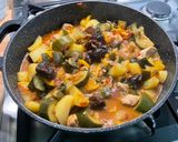 Une image de l'étape 26 de Tajine de poulet aux légumes et pruneaux.