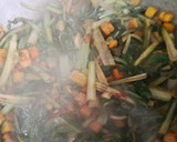 Foto del paso 4 de la receta: Espinacas con picatostes
