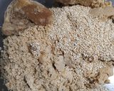 A picture of step 2 of Sesame / Til Ladoo.