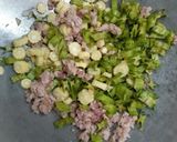รูปขั้นตอนการทำที่ 1 ของ ข้าวโพดอ่อนถั่วพูผัดหมูสับใส่ไข่