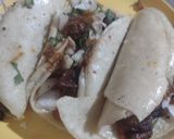 Foto del paso 3 de la receta: TACOS DE Chicharrón #2 CON FRIJOLES ADOBADOS FRITOS 😋😋