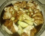 A picture of step 4 of Apple Cinnamon crescent rolls.