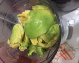 Foto langkah ke 2 dari resep Avocado Smoothies.