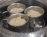 A picture of step 11 of Healthy Protein rich Chilkewali moong dal cups and medu vade for breakfast.