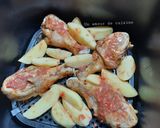 Une image de l'étape 5 de Pilons de poulet et pommes de terre rotis au air fryer 🍗🍟.