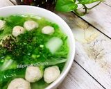 Hình bước làm 3 của món Canh Cải Dúng Nấu Mọc