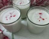 A picture of step 3 of Khus Thandai (milkshake).