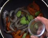 Foto langkah ke 4 dari resep Sambal Goreng Udang Petai.