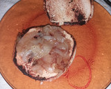 Foto del paso 6 de la receta: Hamburguesa con cebolla caramelizada