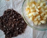Foto del passaggio 2 della ricetta Plumcake con banane, pere e cioccolato fondente (senza glutine e uova)