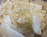 Une image de l'étape 2 de Gnocchis à la sauce champignon.