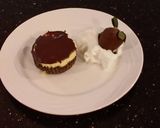 A picture of step 16 of Individual Vanilla Cheesecakes with Chocolate Ganach Topping.