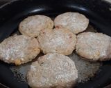 Foto del paso 3 de la receta: Hamburguesas de pollo