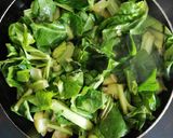 Foto del paso 2 de la receta Acelgas salteadas