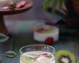 Foto langkah ke 3 dari resep Whipped Cream Lychee Pudding.