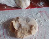 Foto del paso 4 de la receta: Empanadas dulces con carne y pasas 🥟🥩😋