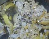 Foto langkah ke 1 dari resep Gulai jantung pisang.