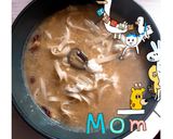 A picture of step 8 of Chinese Noodle Soup.