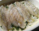 Foto del paso 2 de la receta Pescado blanco a la nata y finas hierbas