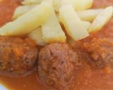 Foto del paso 5 de la receta: Albóndigas en salsa de zanahorias y naranja con patatas fritas