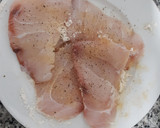Foto del paso 1 de la receta: Filete de pescado con papas y espárragos