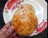 A picture of step 2 of Pizza Bombs.