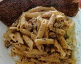Foto del paso 8 de la receta: Penne rigatti en salsa Alfredo con trozos de lomo de cerdo