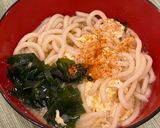 A picture of step 4 of Wakame seaweed and egg udon in 10 mins.