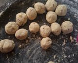 Foto langkah ke 3 dari resep Bola-bola Kentang Keju.