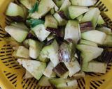 A picture of step 1 of Fenugreek Sabzi.