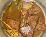 Foto langkah ke 1 dari resep Set Menu Makan Siang (Daging + Nasi + Oseng + Sambal).