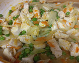 Foto del paso 4 de la receta: Pollo arvejado