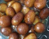 A picture of step 5 of Gulab jamun.