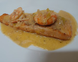 Foto del paso 9 de la receta: Salmón en salsa de naranja y marisco