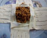 A picture of step 1 of Criss Cross samosa boxes.