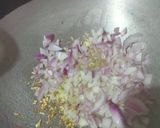 A picture of step 1 of Mushroom matar dry sabzi.