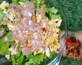 Foto langkah ke 3 dari resep Salad sayur dengan telur.