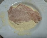 A picture of step 2 of Chicken Breast Puttanesca.