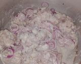 A picture of step 3 of Lacha White chicken curry.