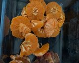 A picture of step 1 of Caramelised oranges.