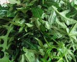 Foto langkah ke 2 dari resep Oseng Daun Pepaya Jepang.