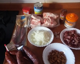 Foto del paso 1 de la receta: Manitas de cerdo con salsa picante
