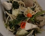 Foto langkah ke 2 dari resep Mie kangkung.