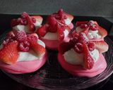 Une image de l'étape 10 de Pavlova fruits rouges - citron vert.