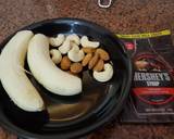 Chocolate banana milkshake recipe step 1 photo